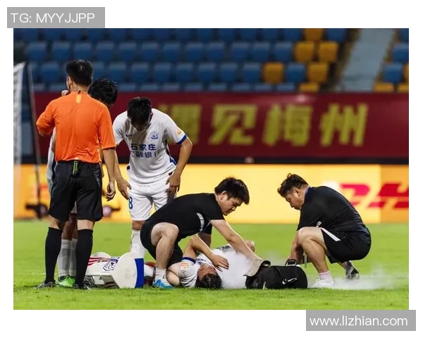 津门虎与沧州雄狮激战正酣 共谱足球豪门对决新篇章