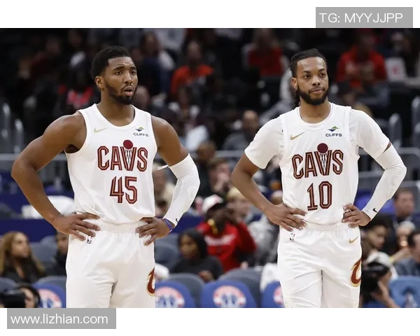 猛龙鏖战步行者全场激烈对攻展现东部劲旅巅峰对决