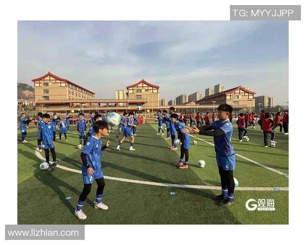 绿茵逐梦新时代探寻足球文化与竞技精神的融合之路 绿茵逐梦新时代探寻足球文化与竞技精神的融合之路